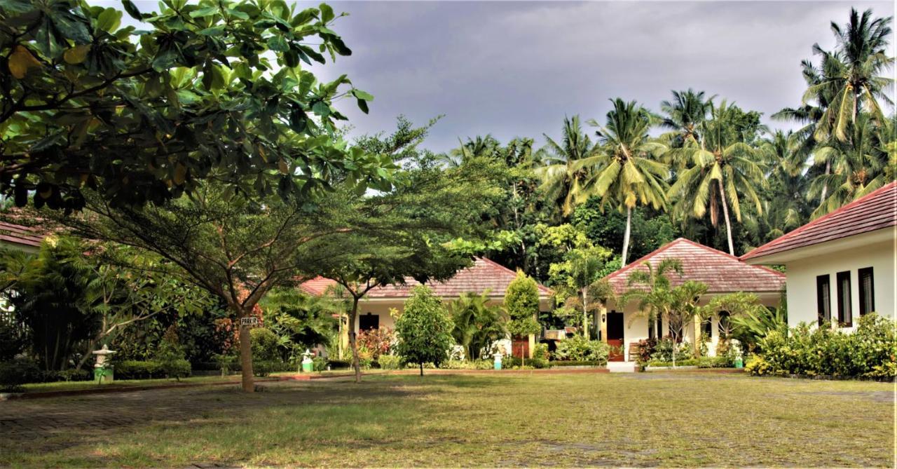 D'Batur Hotel Senggigi Exterior foto